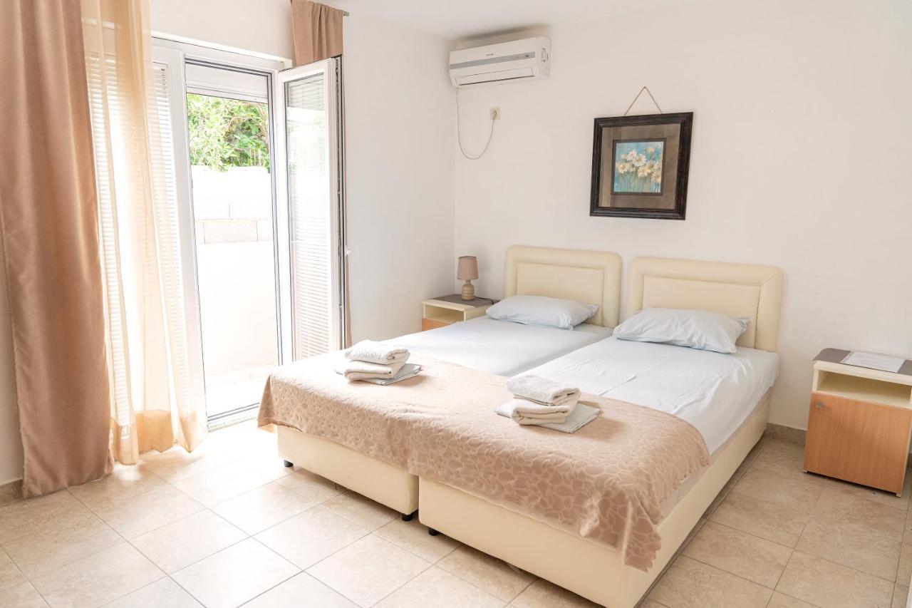 Guest House Jasna Budva Exterior photo